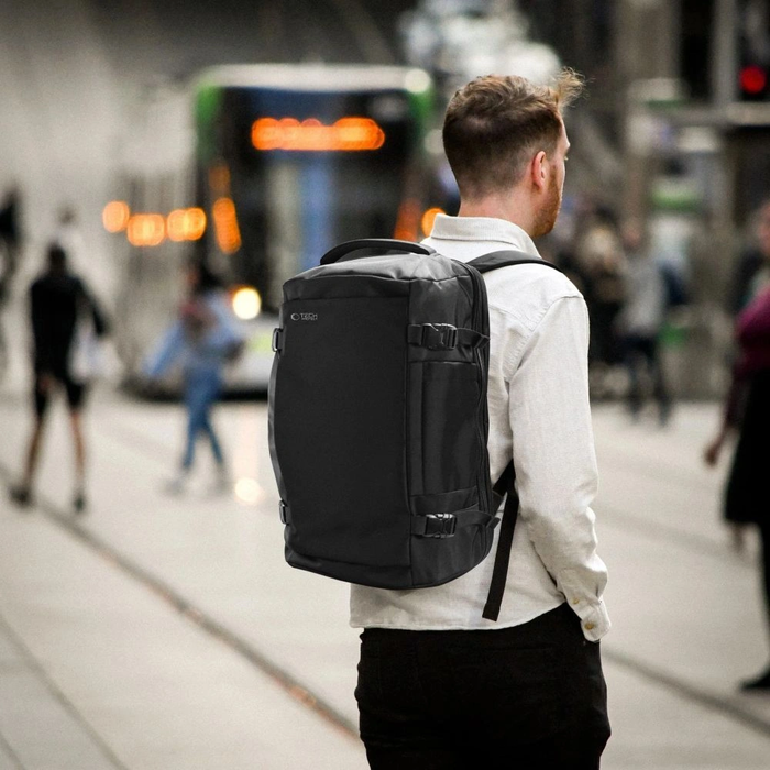 Tech-Protect Defender S40 Ryanair & Wizzair Travel Laptop Cabin Backpack 20L 40x20x25 Black