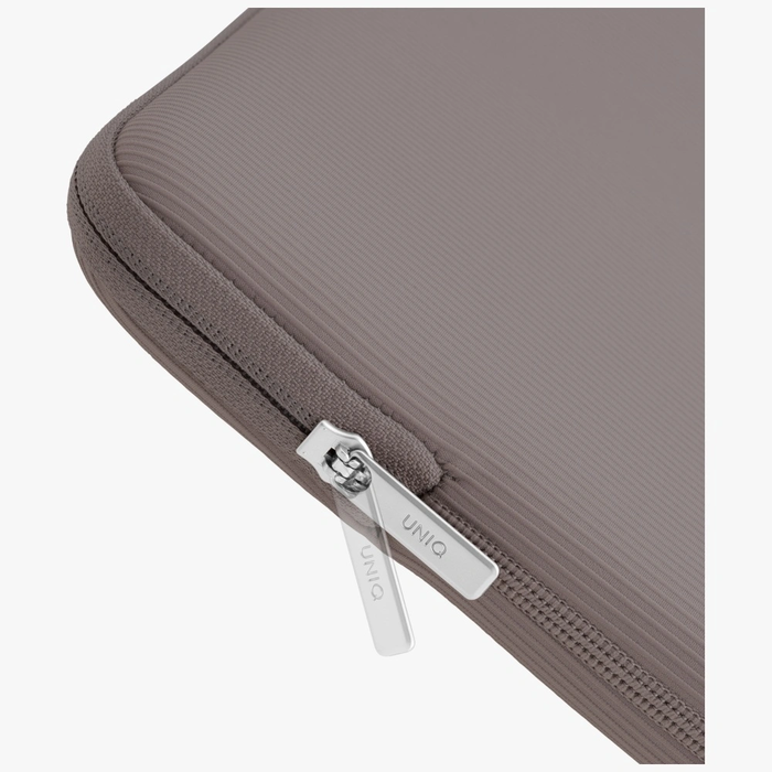 UNIQ Cyprus Ridge Edition Laptop Sleeve 16" water-resistant neoprene grey