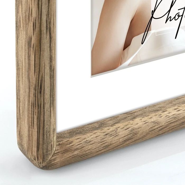 ZEP Gressan Wooden Picture Frame with Brown Frame BC34P