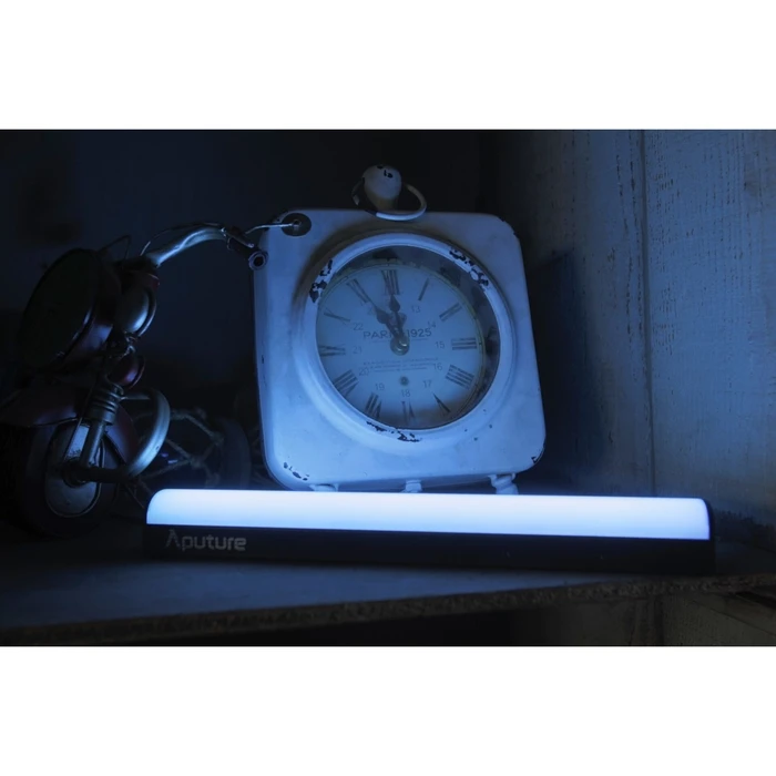 Aputure MT Pro RGBWW LED Tube Light APA0202A10 (2000–10000K)