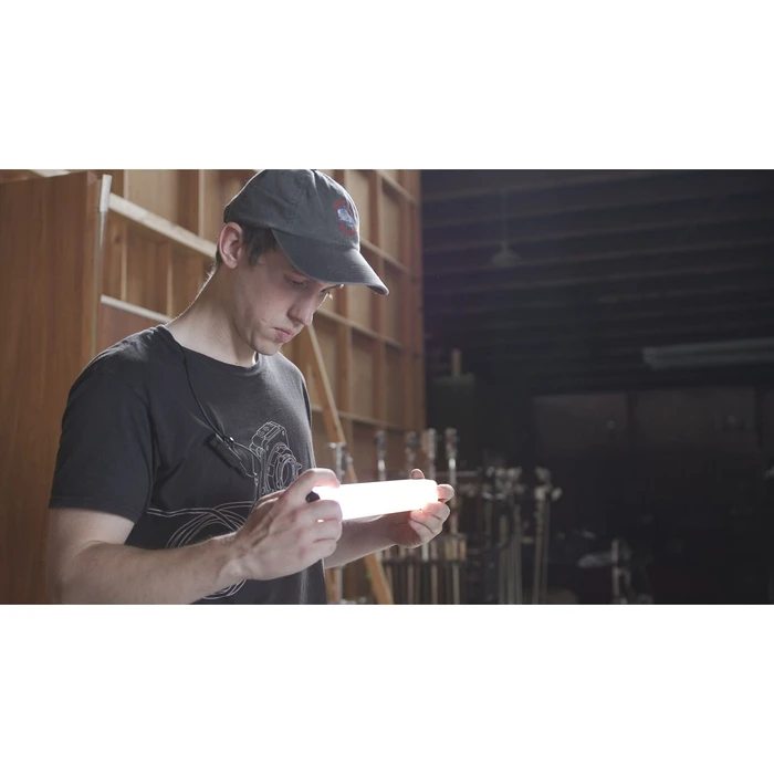 Aputure MT Pro RGBWW LED Tube Light APA0202A10 (2000–10000K)