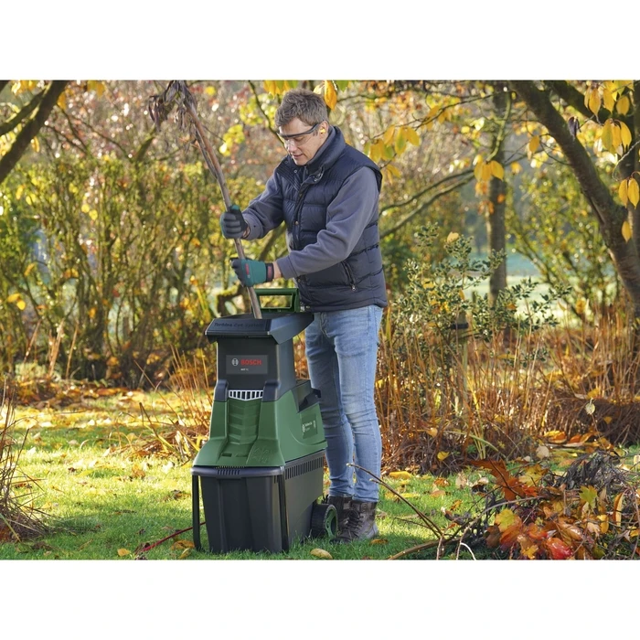 Bosch AXT 25 TC Θρυμματιστής Κλαδιών Ηλεκτρικός με Κάδο 2500W