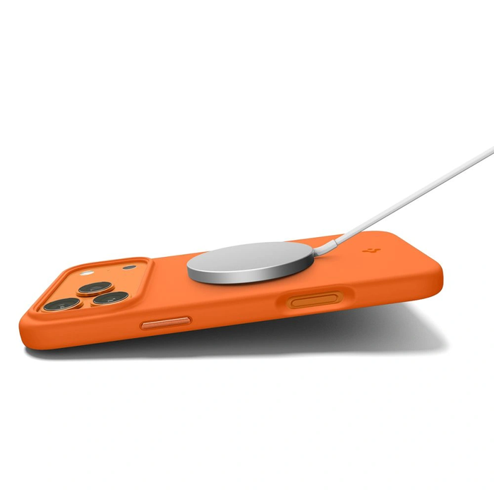 Spigen Silicone Fit Mag MagSafe Apple iPhone 17 Pro Max Cosmic Orange