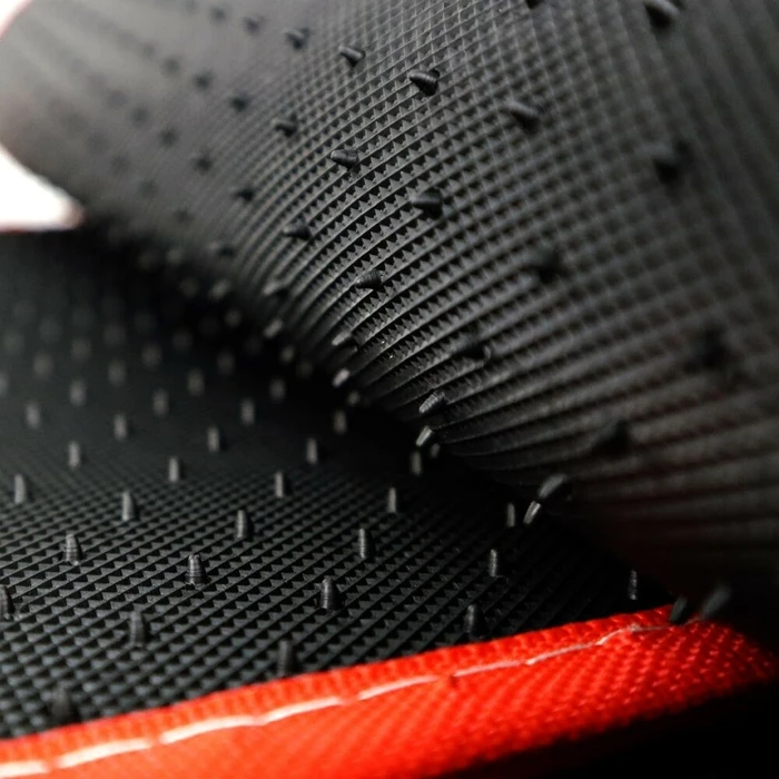 Χαλάκι Αυτοκινήτου Momo MOMLCM4A8BR Καθολικό