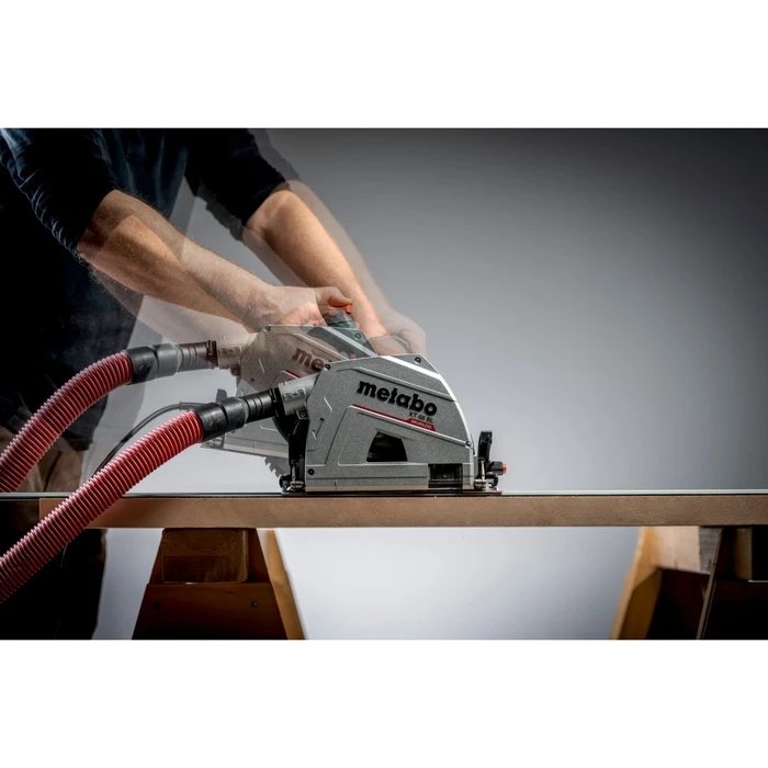 Ηλεκτρικό Δισκοπρίονο Χειρός Metabo KT 66 BL + Ράγα FS 160