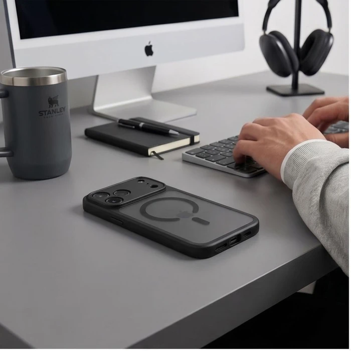 Tech-Protect BasicMag MagSafe Apple iPhone 17 Pro Max / 18 Pro Max Matte Black