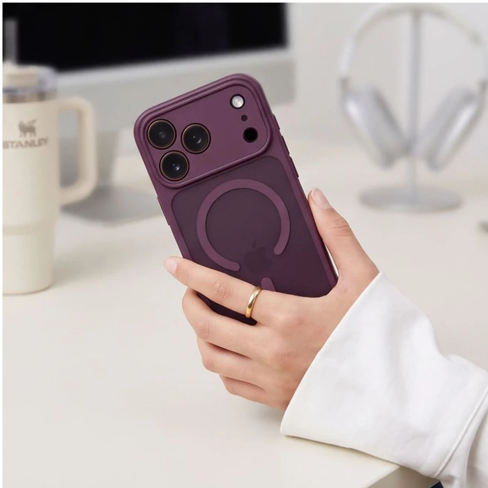 Tech-Protect BasicMag MagSafe Apple iPhone 17 Pro Max / 18 Pro Max Matte Dark Cherry