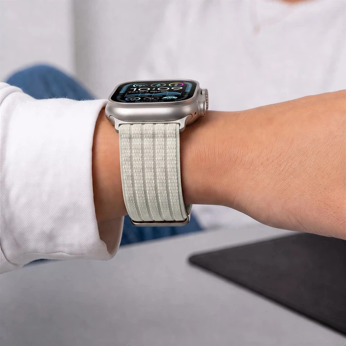 Tech-Protect Nylon Sport Apple Watch 8 / 9 / 10 / 11 / SE / Ultra 44 / 45 / 46 / 49mm Starlight