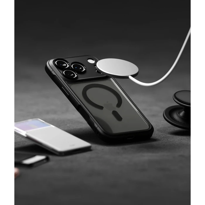 Ringke Fusion Bold Magnetic MagSafe Apple iPhone 17 Pro Max / 18 Pro Max Matte Smoke