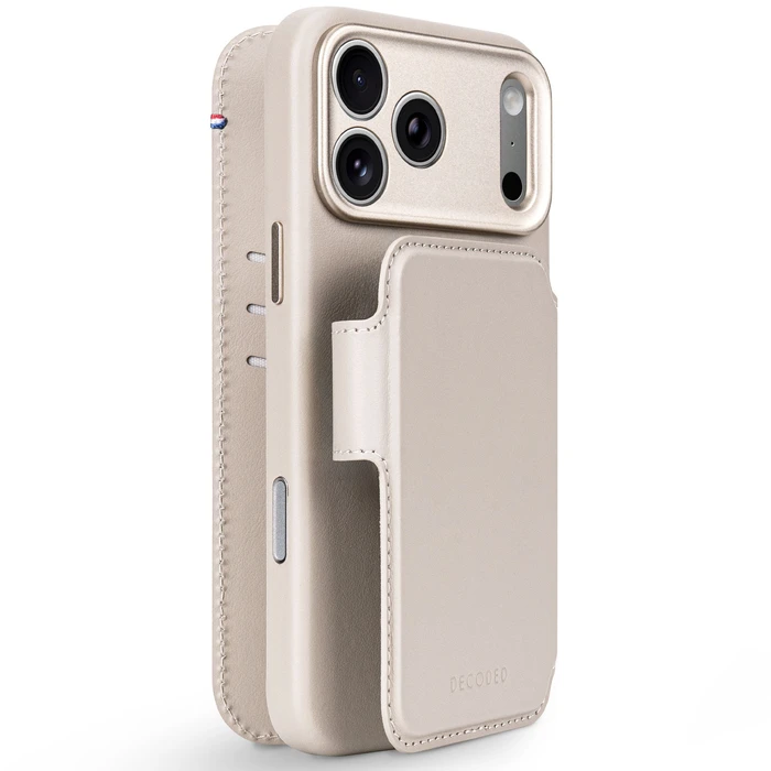 Decoded Leather Detachable Wallet Apple iPhone 18 Pro Max / 17 Pro Max MagSafe (taupe)