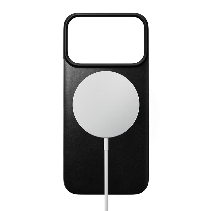 NOMAD Magnetic Leather Back Apple iPhone 18 Pro / 17 Pro MagSafe, Horween leather (black)
