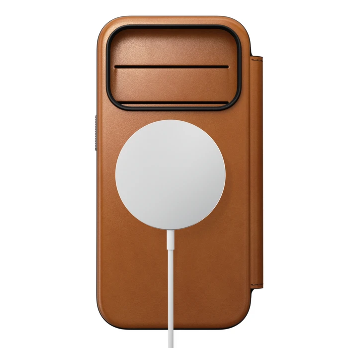 NOMAD Modern Leather Folio Apple iPhone 18 Pro / 17 Pro MagSafe, Horween leather (saddle)