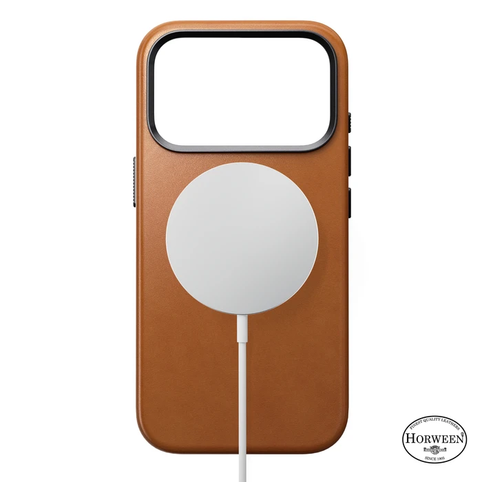 NOMAD Traditional Leather Case Apple iPhone 18 Pro / 17 Pro MagSafe, Horween leather (saddle)