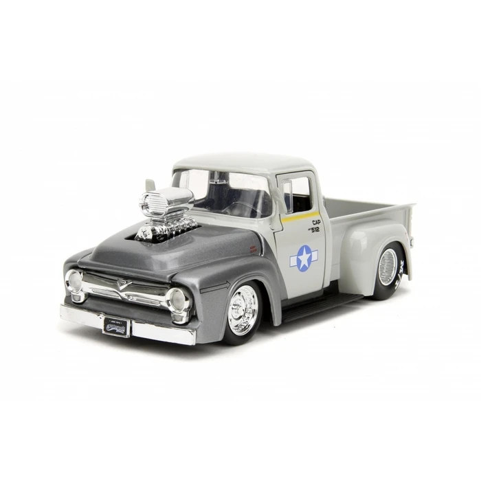 Jada Toys Vehicle With Figure Street Fighter 1956 Ford Pickup 1/24