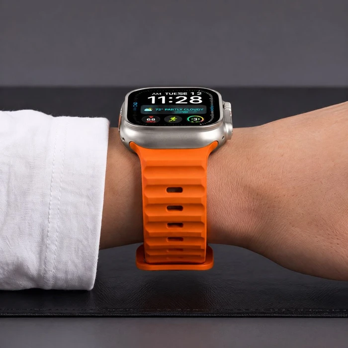 Tech-Protect Silicone Line Apple Watch 8 / 9 / 10 / 11 / 12 / SE / Ultra 44/45/46/49 mm Orange