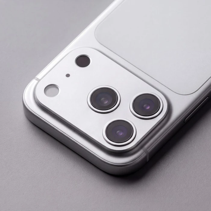 Tech-Protect Camalloy Fit+ Apple iPhone 18 Pro Max Silver