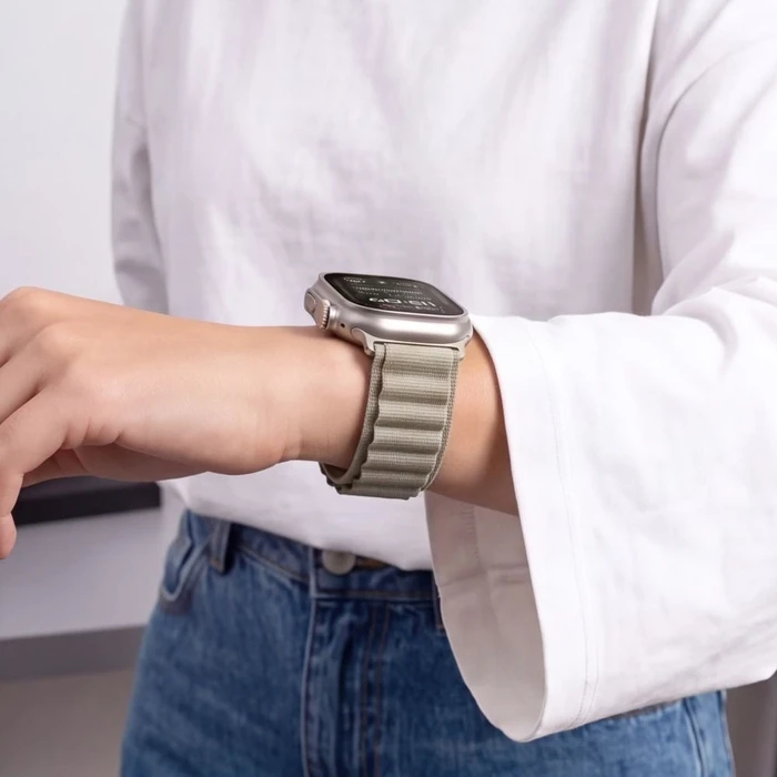 Tech-Protect Nylon Pro Apple Watch 8 / 9 / 10 / 11 / 12 / SE / Ultra 44/45/46/49 mm Titanium/olive