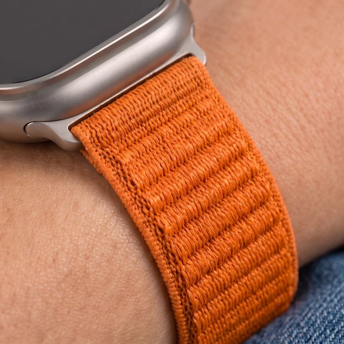 Tech-Protect Nylonloop Apple Watch 8 / 9 / 10 / 11 / 12 / SE / Ultra 44/45/46/49 mm Orange