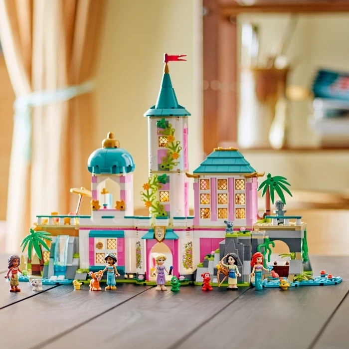 LEGO Disney 43267 Princess Castle and Royal Pets