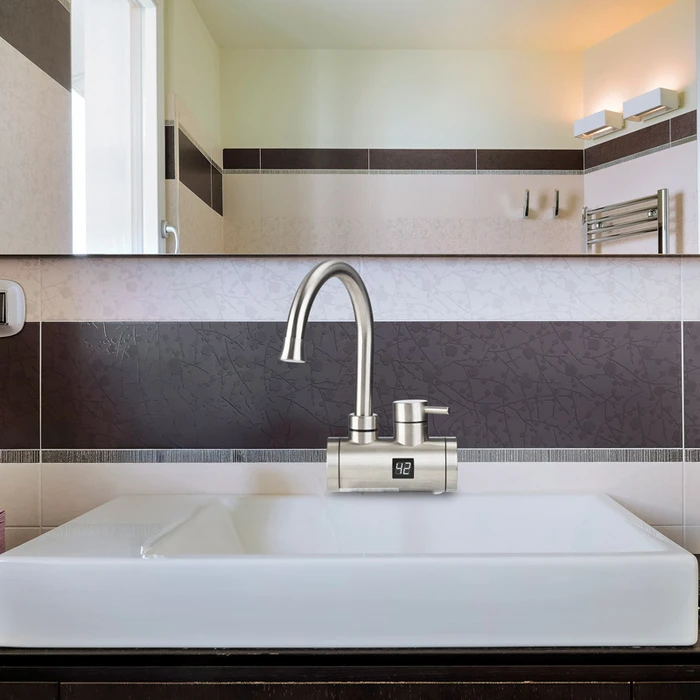 Ηλεκτρικός Ταχυθερμαντήρας Βρύση Τοίχου Με Οθόνη Osio OHF-2045 