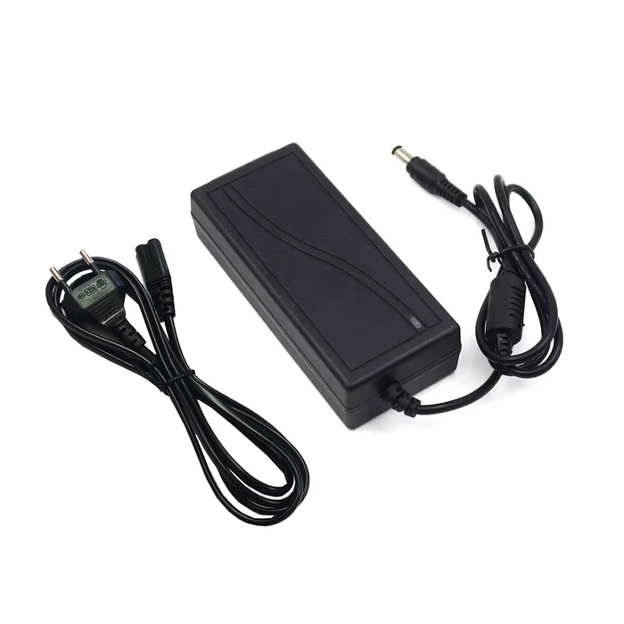 Universal Τροφοδοτικό DM Pro 12V 10A DC 2.1/5.5