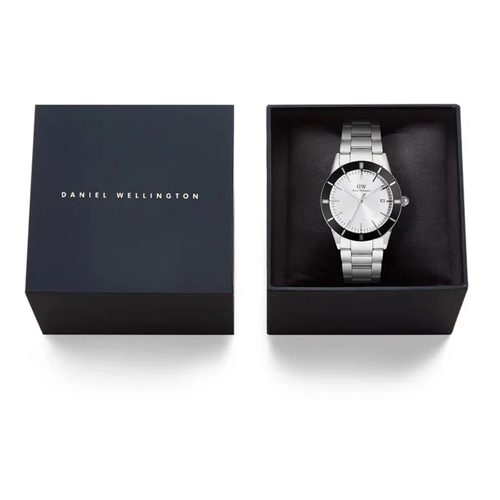 Daniel Wellington Ανδρικό Ρολόι 40mm Μπαταρίας με Ασημί Μεταλλικό Μπρασελέ DW00100819
