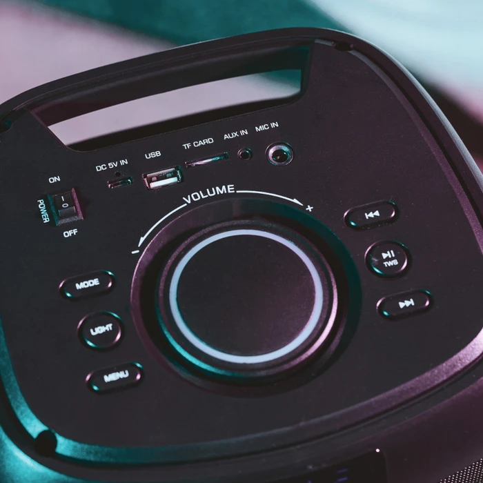 Karaoke Osio OBT-8030 με USB, LED, AUX, TF, RC, FM,TWS, ενσ. μικρόφωνο και τηλεχειριστήριο  80 W