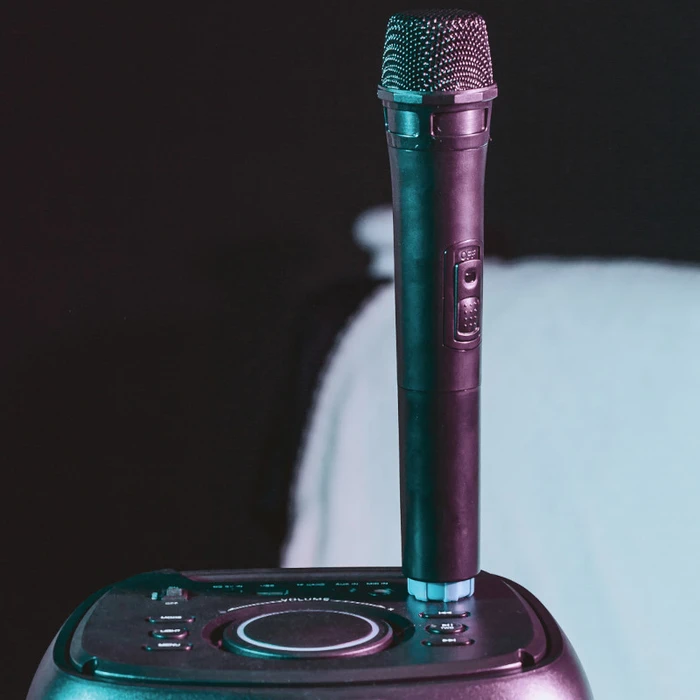 Karaoke Osio OBT-8035 με USB, LED, AUX, TF, RC, FM,TWS, ασ. μικρόφωνο και τηλεχειριστήριο  80 W