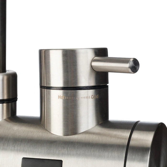 Ηλεκτρικός Ταχυθερμαντήρας Βρύση Τοίχου Με Οθόνη Osio OHF-2045 