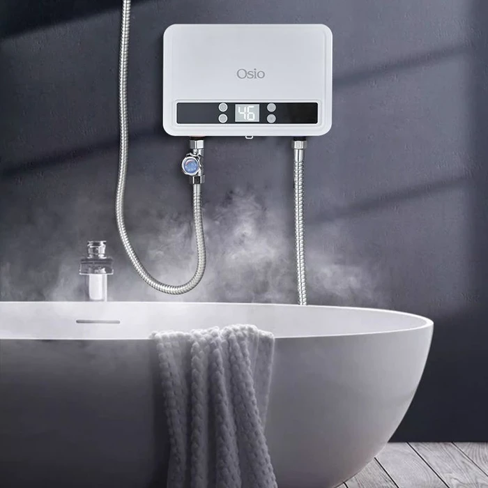 Ταχυθερμαντήρας Osio Ohf-2590w Λευκός Αδιάβροχος Ηλεκτρικός Τοίχου Για Μπάνιο Ipx4 Με Οθόνη 5500w