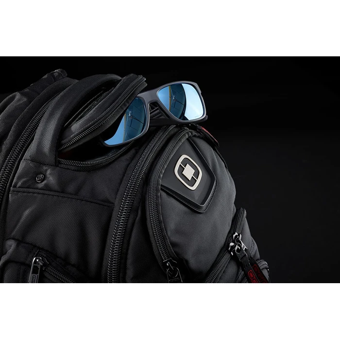 Σακίδιο OGIO RENEGADE RSS BLACK PINDOT P/N: 111071_317