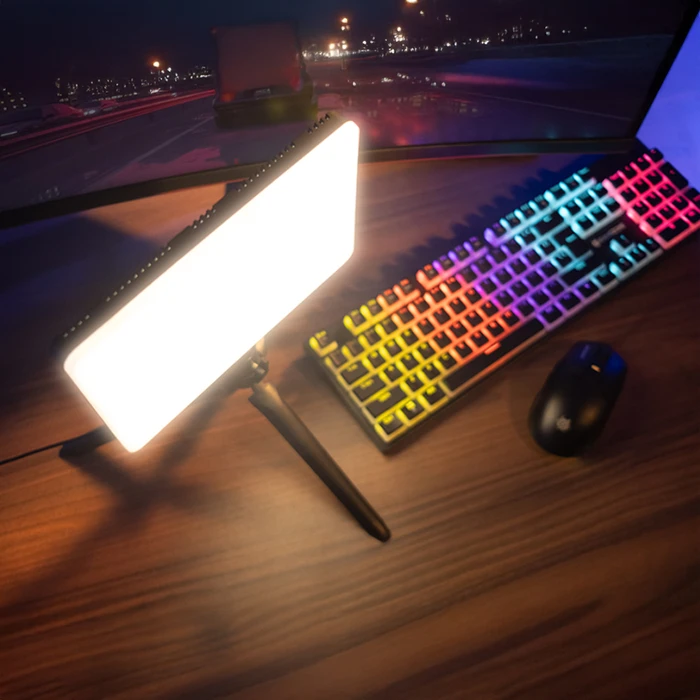 TRACER Lumi Lite Compact LED Panel Light 13W 1190 lm (TRAOSW47707) USB Desk/Studio Light