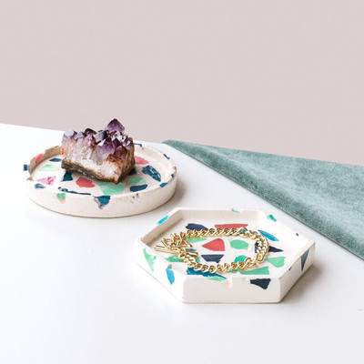 Product Trinket Tray Thumbs up! DIY base image