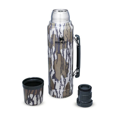 Product Θερμός Stanley Classic Bottle 1,0 L Country DNA Mossy Oak base image