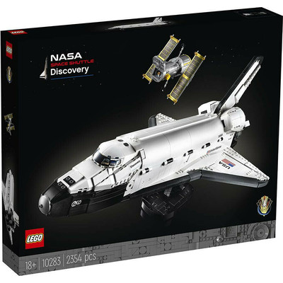 Product Lego Creator Expert NASA Space Shuttle Discovery (10283) base image