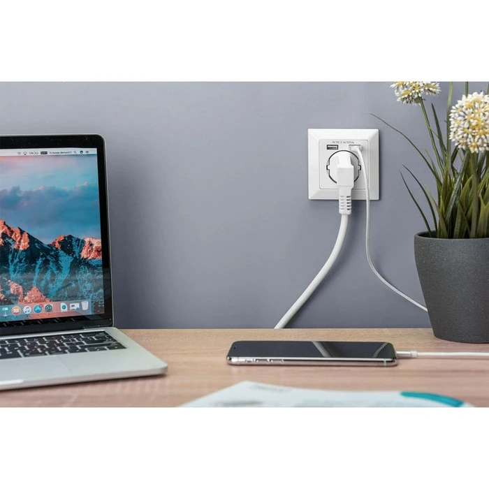 Πριζα τοίχου Digitus (250V 50Hz) with 2 USB-Ports (5V 2.1A) white