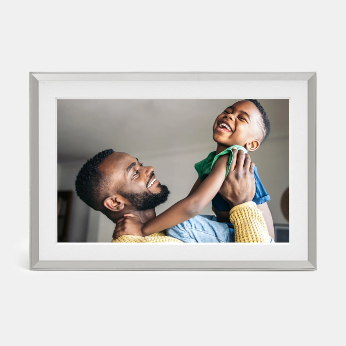 Aura Frames AF115 Walden 38cm (15") Digital Photo Frame - Matted Ink